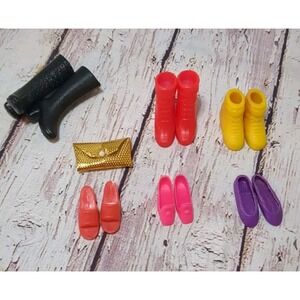 Lot Of 6 Barbie Shoes &‎ Boots + 1 Clutch Purse Vintage